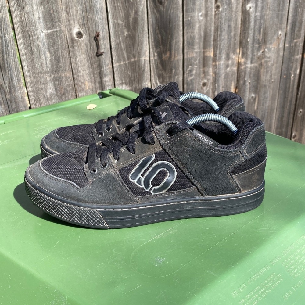 Five Ten Freerider Mountain Bike Shoes Mens 10 Black HP9939 Flat Pedal‎ MTB Shoe